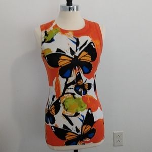 Ladies sleeveless top bright butterfly print sz. Med. Cotton